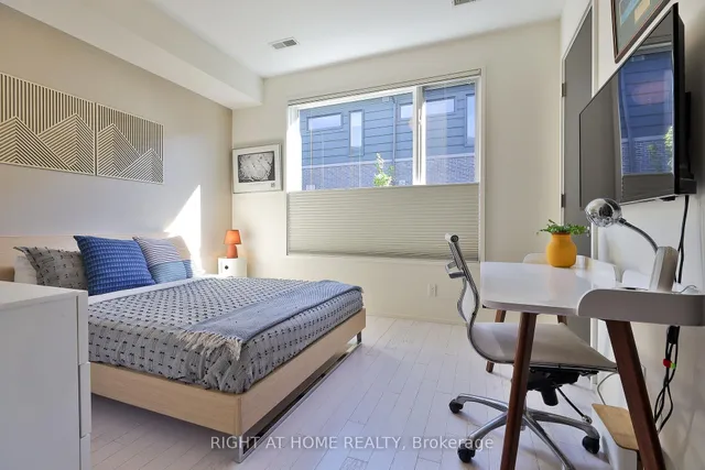 Additional image 17 of 231 Claremont St