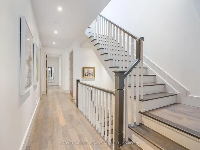 Additional image 30 of 2506 Bayview Ave