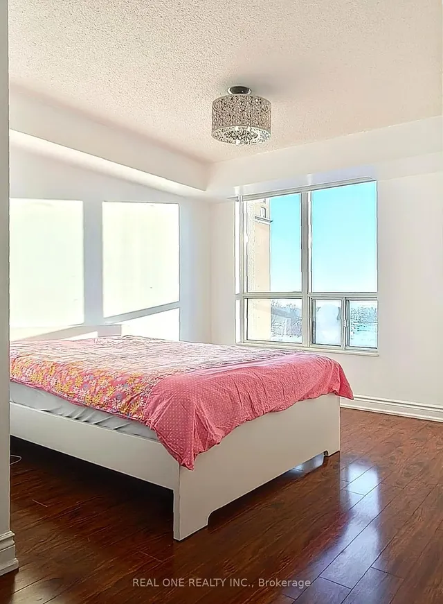 Additional image 8 of 10 Northtown Way Unit 801