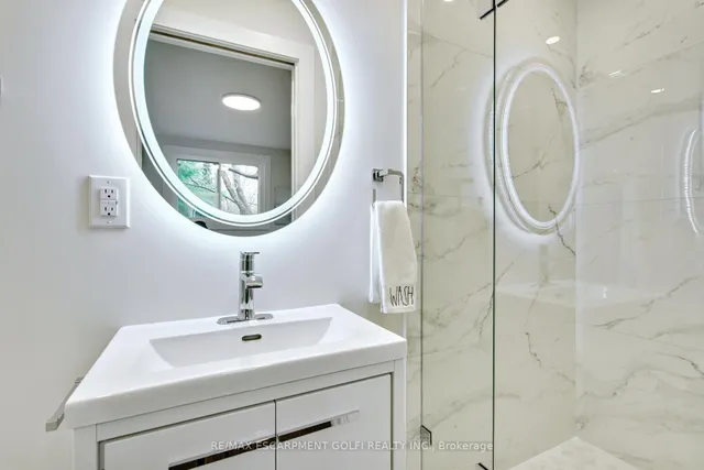 Additional image 17 of 79 Hanover Pl