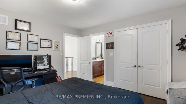 Additional image 27 of 1166 Glengrove Ave