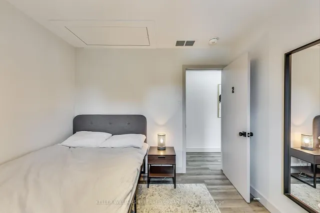 Additional image 31 of 205 Bathurst St