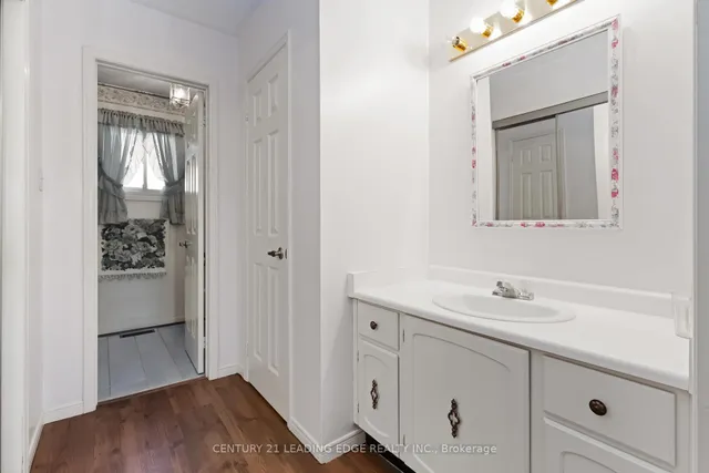 Additional image 33 of 4 Eagledance Dr