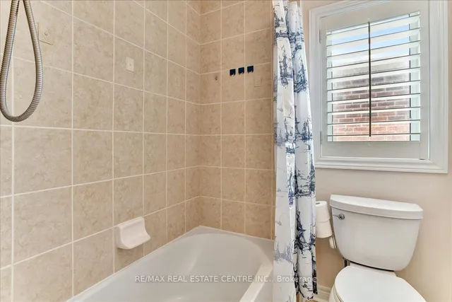 Additional image 39 of 244 Quinlan Crt