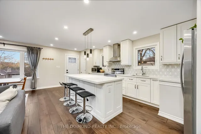 Additional image 13 of 21 Gracefield Ave