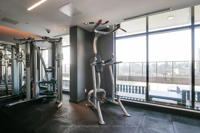 Additional image 41 of 330 Richmond St Unit 921