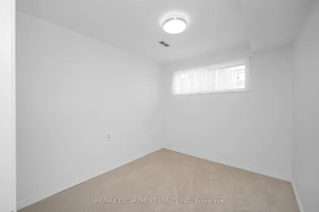 Additional image 24 of 105 Lavina Cres