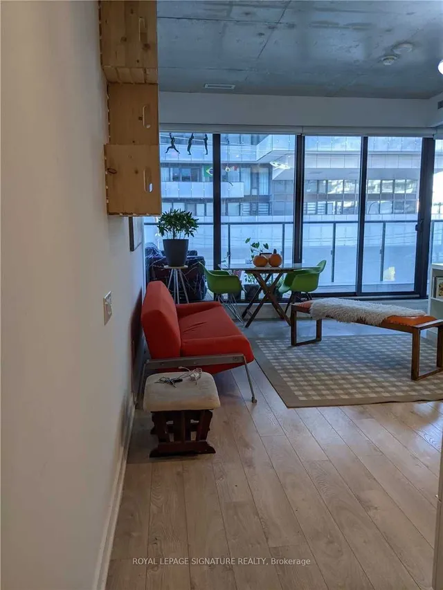 Additional image 4 of 185 Roehampton Ave Unit 201