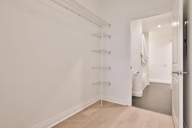 Additional image 21 of 20 Scrivener Sq Unit 107