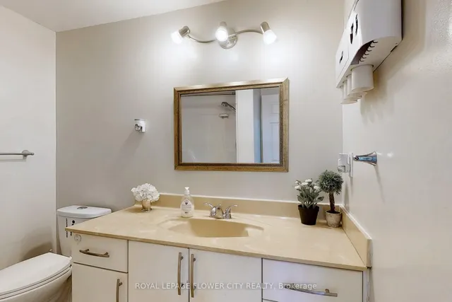 Additional image 21 of 1155 Paramount Dr Unit 43