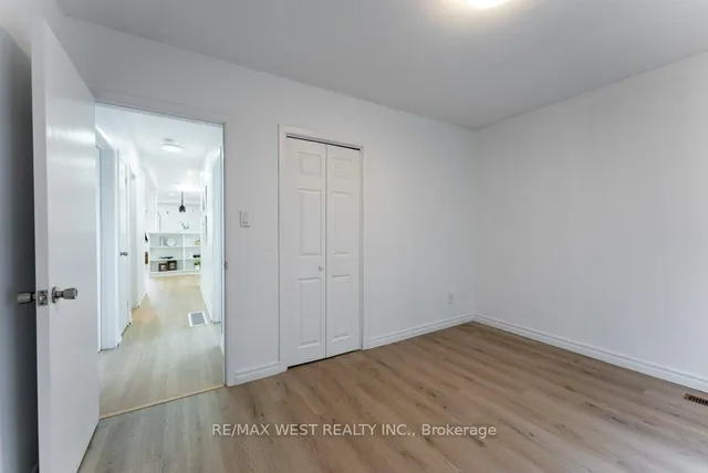 Additional image 20 of 61 Orchardcroft Cres