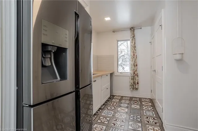 Additional image 25 of 10 Karendale Cres