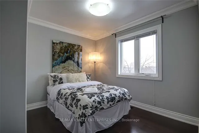 Additional image 10 of 96 Manitoba St