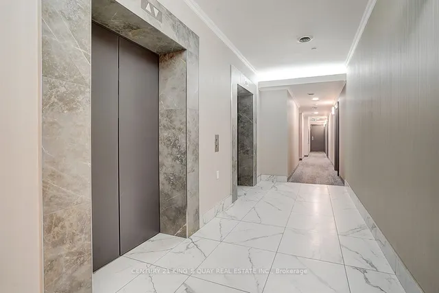 Additional image 9 of 393 King St Unit 808