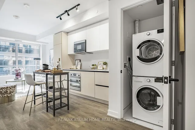 Additional image 17 of 108 Peter St Unit 510