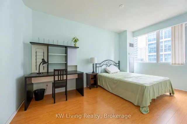 Additional image 17 of 555 Yonge St Unit 404