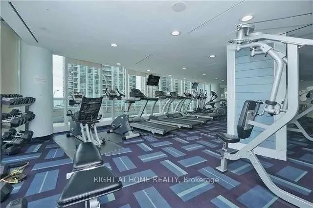 Additional image 17 of 18 Yonge St Unit 1116