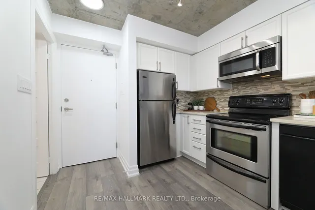 Additional image 5 of 1029 King St Unit 818