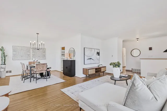 Additional image 5 of 2 Ghent Crt