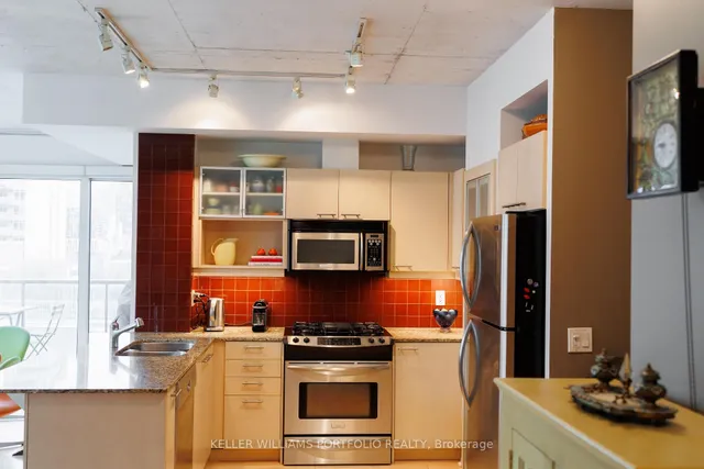 Additional image 17 of 333 Adelaide St Unit 1201