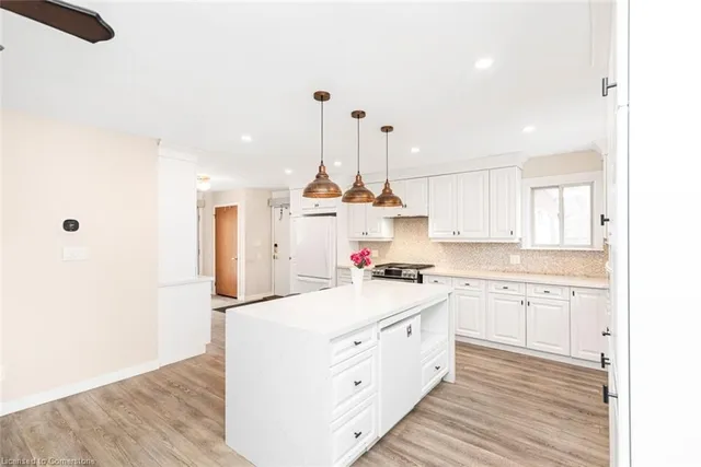 Additional image 10 of 520 Anson Dr