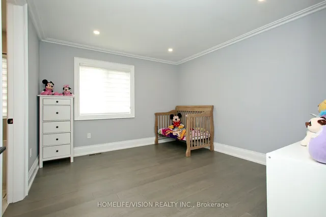 Additional image 22 of 99 twenty seventh St