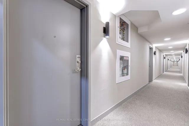 Additional image 5 of 62 Sky Harbour Dr Unit 405