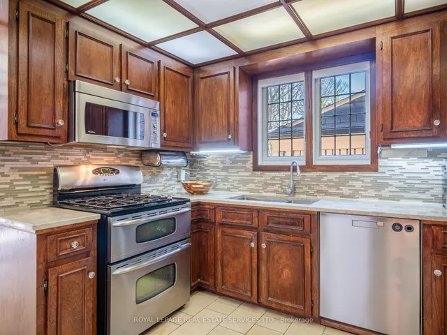 Additional image 11 of 71 Highbourne Rd