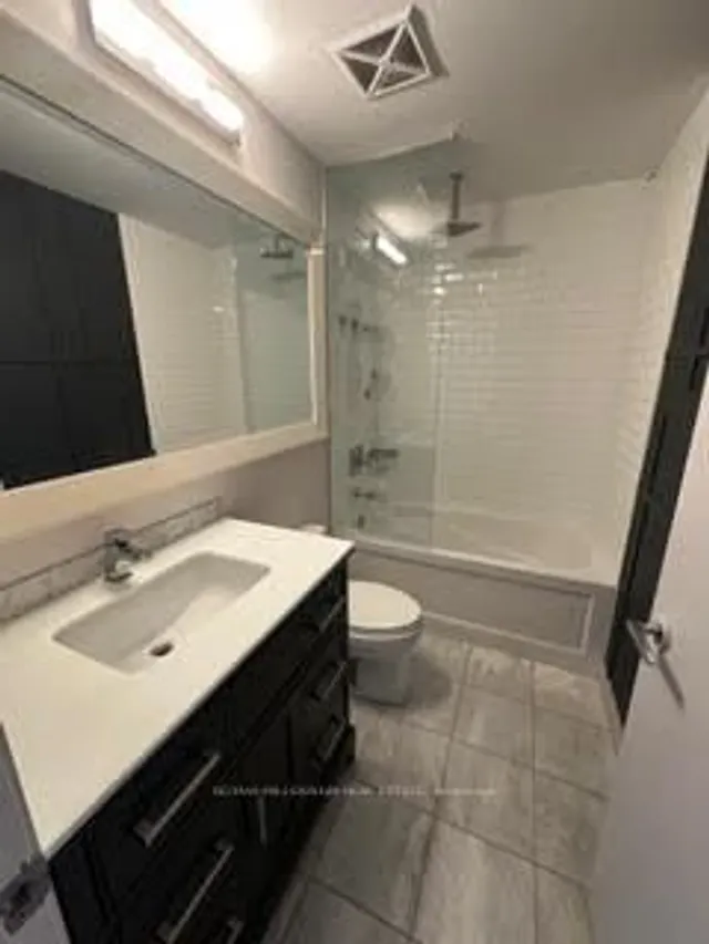 Additional image 7 of 90 Park Lawn Rd Unit 1616