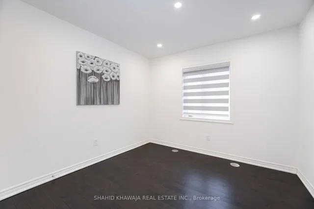 Additional image 30 of 483 Manhattan Common N/A