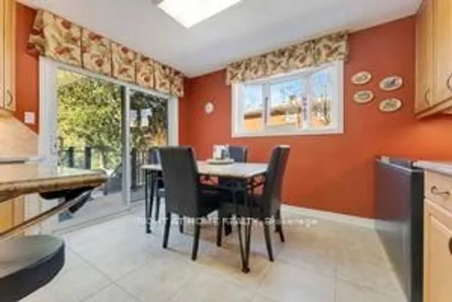 Additional image 12 of 3592 Stonecreek Cres