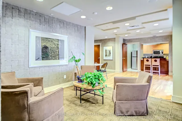 Additional image 27 of 21 HILLCREST Ave Unit 404