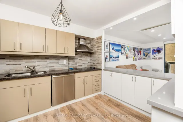 Additional image 9 of 212 St George St Unit 203