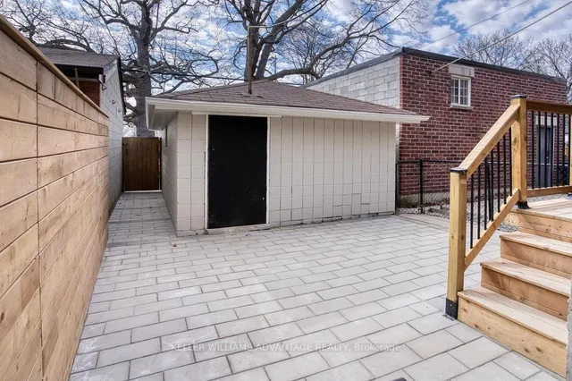 Additional image 49 of 1224 Lansdowne Ave