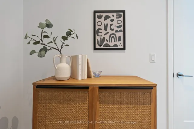 Additional image 15 of 101 Erskine Ave Unit 2303