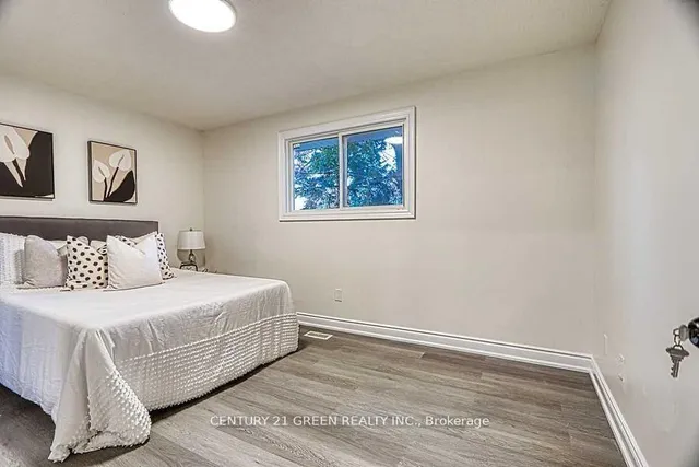 Additional image 15 of 164 Gardiner Dr