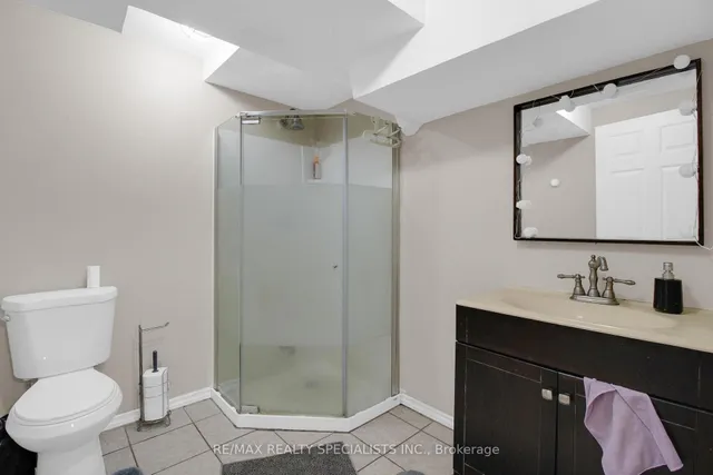 Additional image 40 of 10 Chatelaine Crt