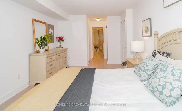 Additional image 14 of 89 Skymark Dr Unit 1211