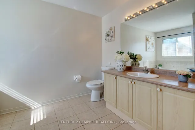 Additional image 32 of 46 Brentcliff Dr