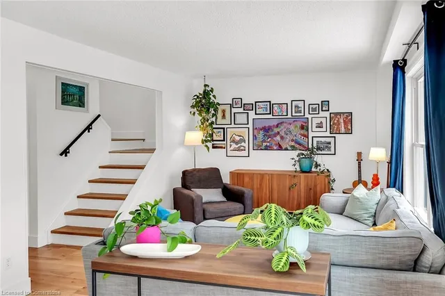 Additional image 14 of 17 Parkway Pl