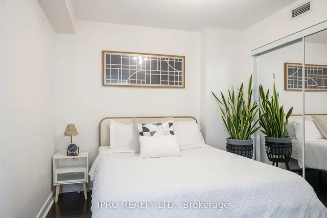 Additional image 6 of 100 Western Battery Rd Unit 1511