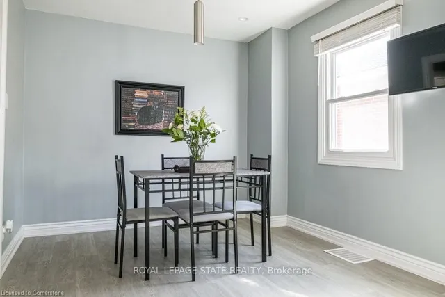 Additional image 11 of 134 Craigroyston Rd