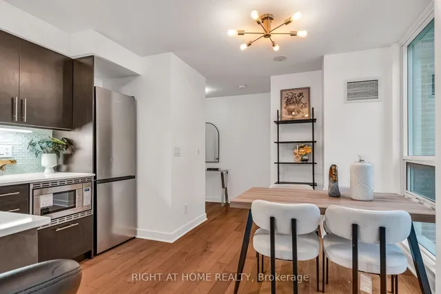 Additional image 4 of 320 Richmond St Unit 305