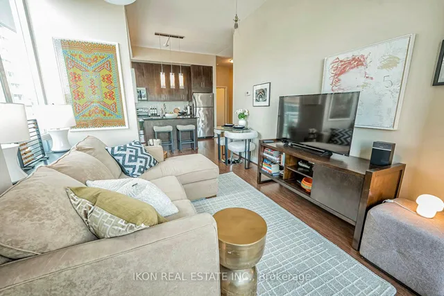 Additional image 2 of 116 George St Unit 406