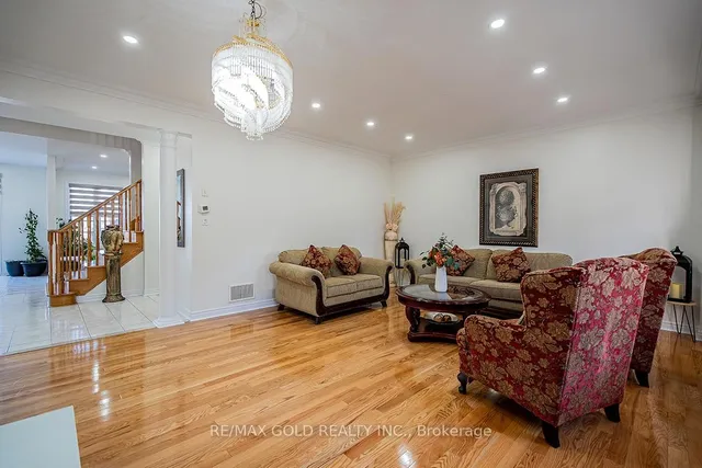 Additional image 7 of 17 Yellow Pine Rd