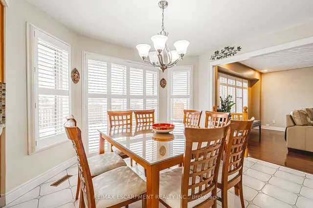 Additional image 9 of 28 Sunflower Cres