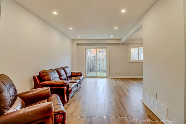 Additional image 5 of 34 Dundalk Dr Unit 44