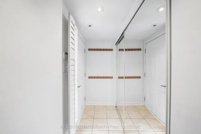 Additional image 2 of 25 Florence Wyle Lane