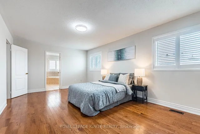 Additional image 26 of 321 Queen Mary Dr