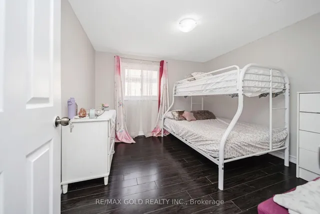 Additional image 14 of 167 Ecclestone Dr